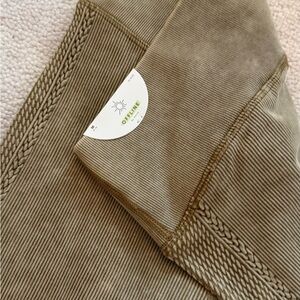 Offline Aerie Green 7/8 Leggings